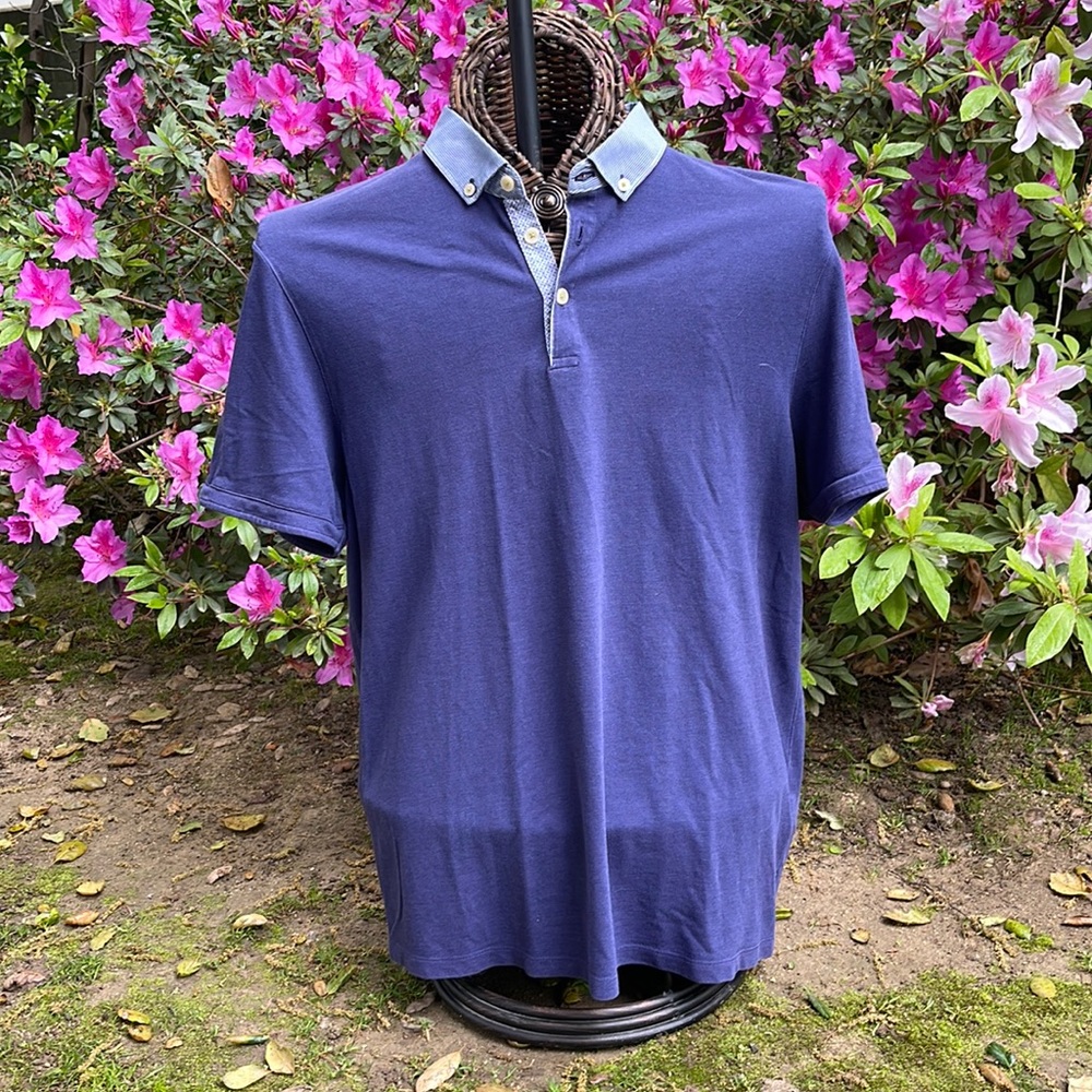 Ted Baker polo shirt - size 5